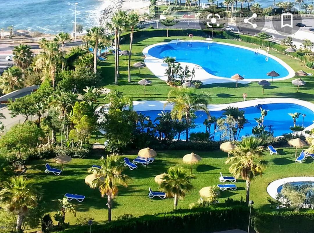 Beach And Pool Holidays At The Grand Coloso Benalmádena Zewnętrze zdjęcie